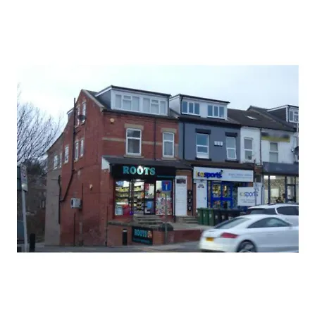 Brand New Luxury Leeds (West Yorkshire)